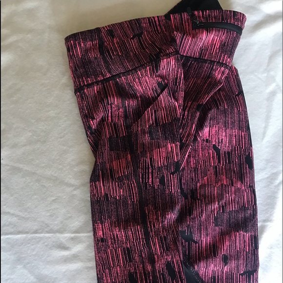 Lululemon Capris - Picture 5 of 6